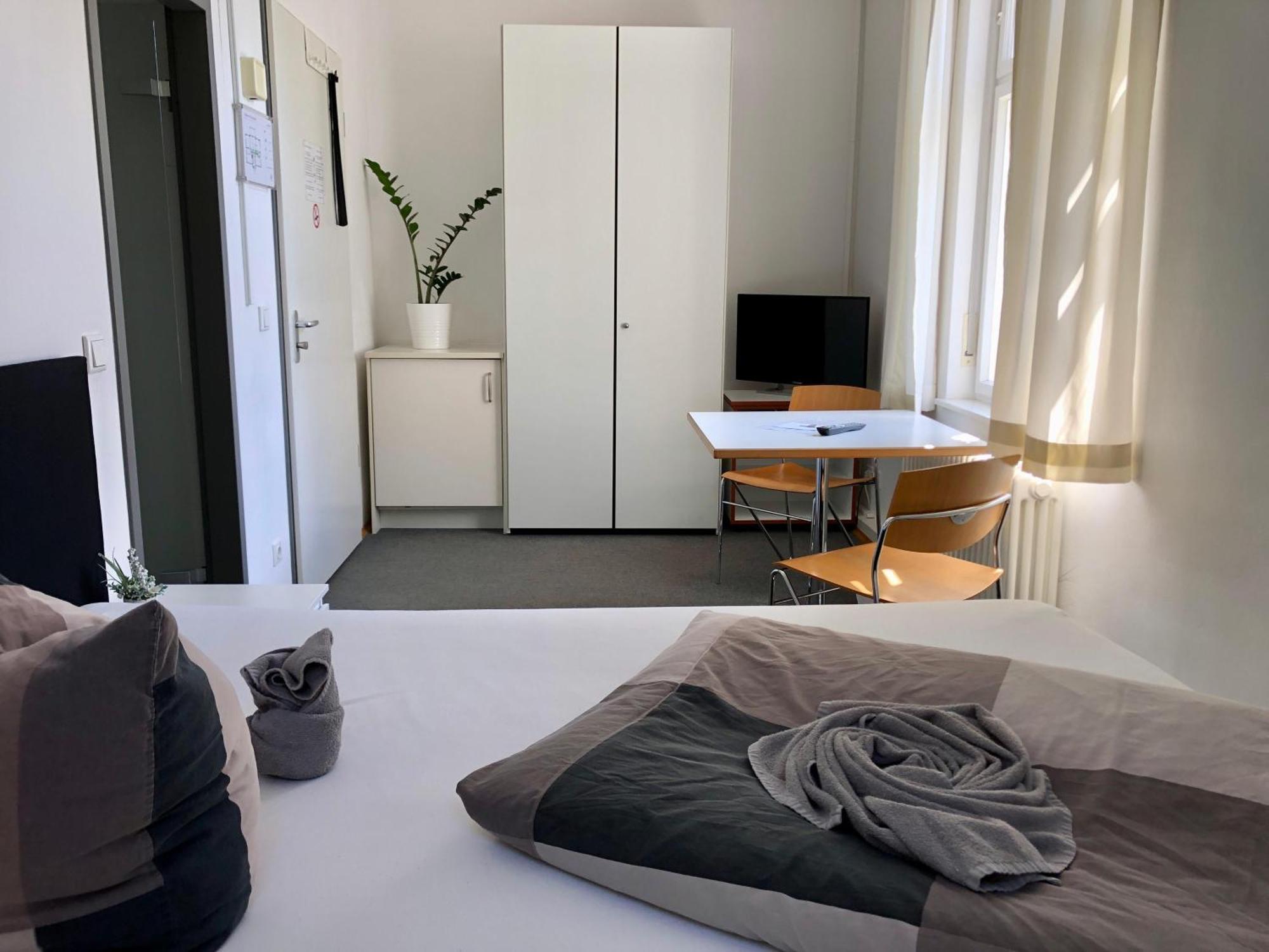 Ferienwohnungen Und Apartmenthaus Halle Saale - Villa Mathilda Εξωτερικό φωτογραφία