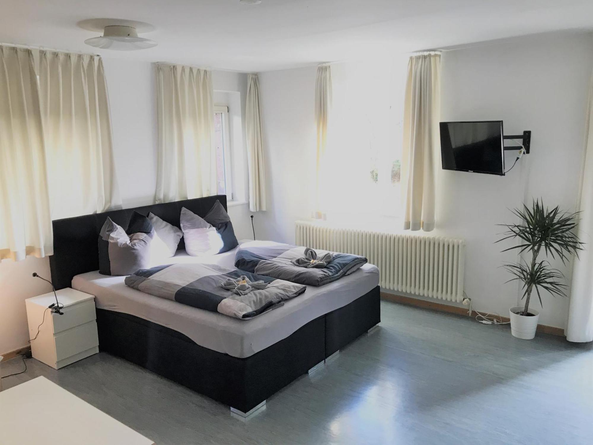 Ferienwohnungen Und Apartmenthaus Halle Saale - Villa Mathilda Δωμάτιο φωτογραφία